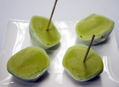 Green tea mochi